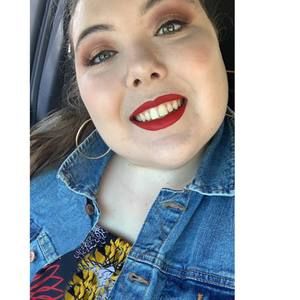 Meet your Posher, Alycia